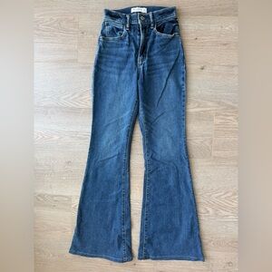 Abercrombie & Fitch Curve Love 90s The Flare Ultra High Rise